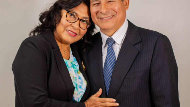 Percy y María Elena Palomino