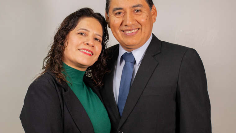 Roberto y Deisy Chávez